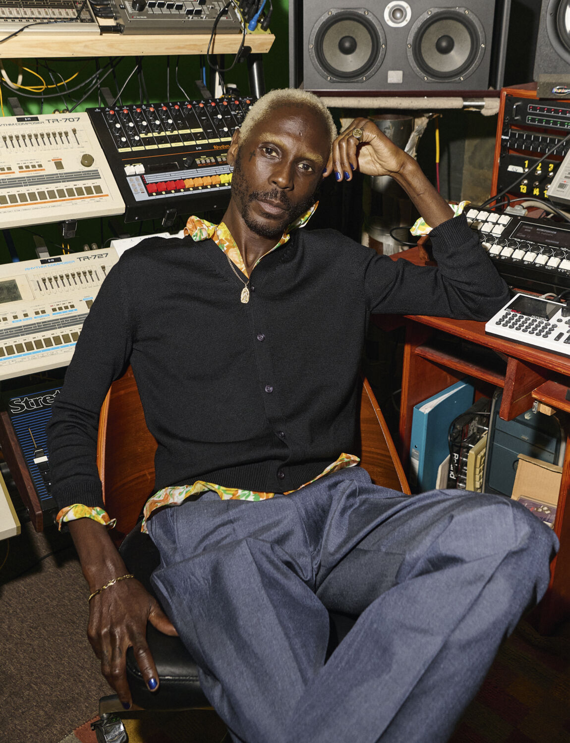 TM61_Read_10_DJsToMeet_6