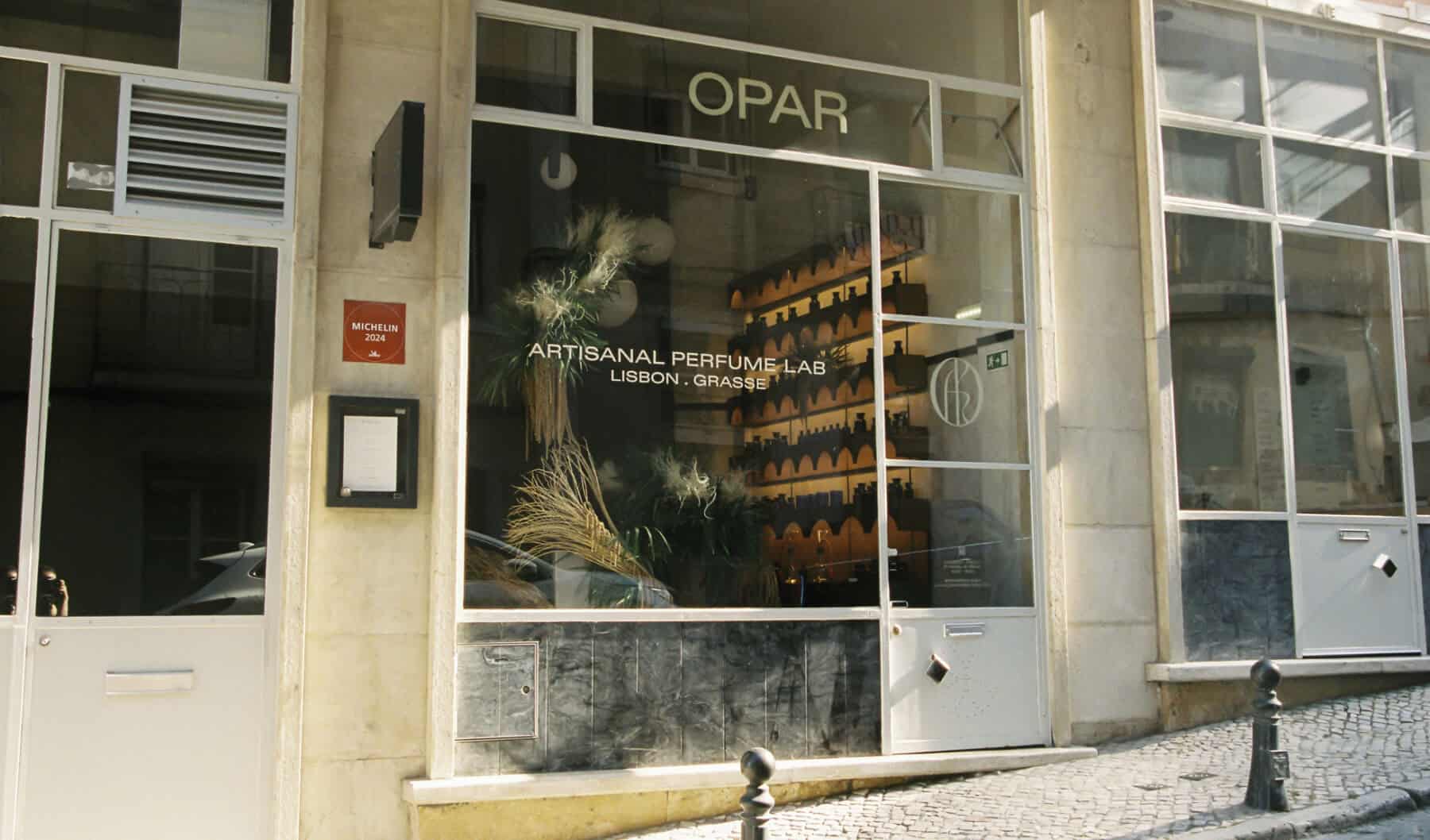 TW74_Read_Opar_Perfumes_Dominic_Cadogan_1